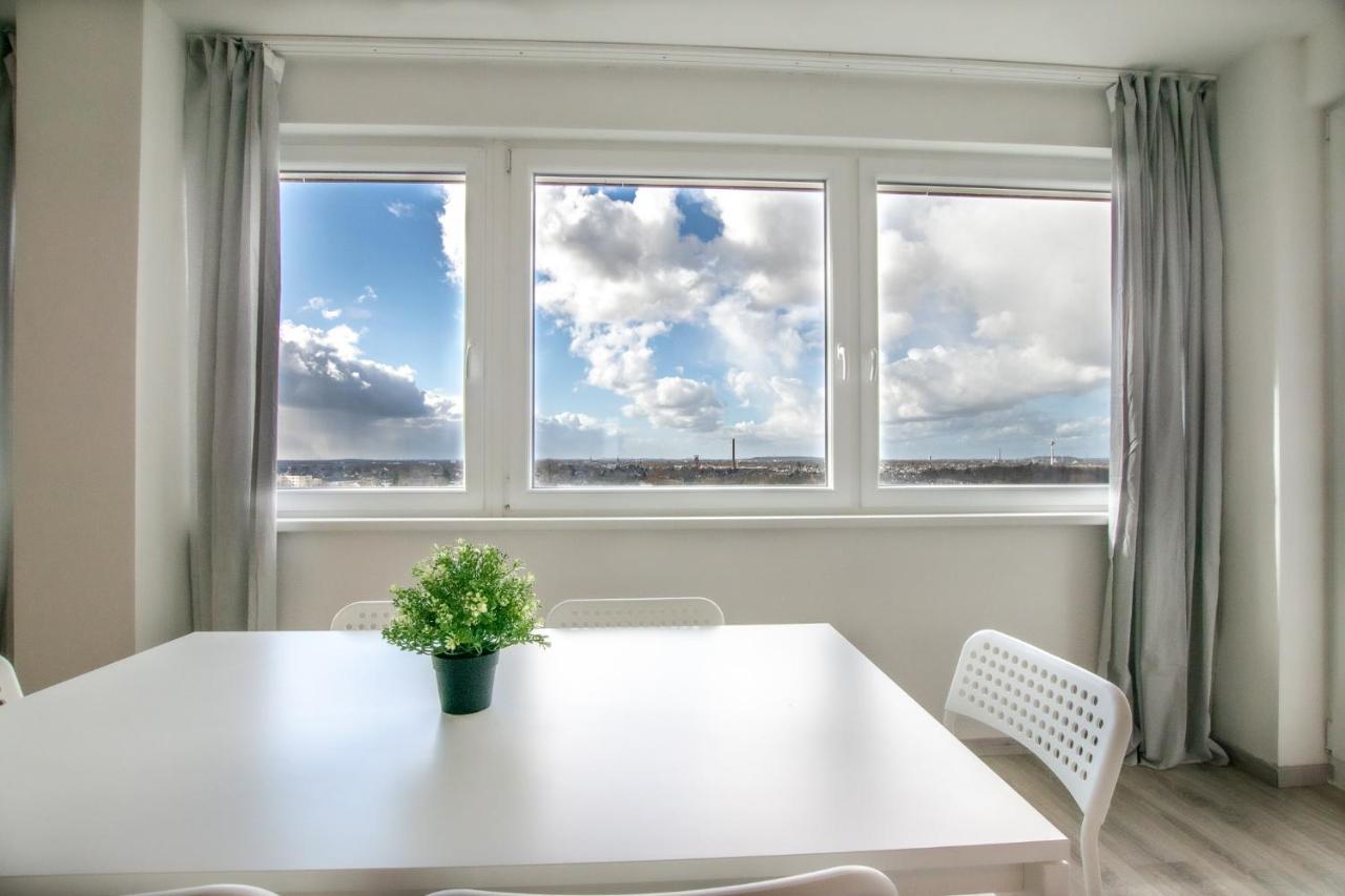 T&k Comfortable 3 With Balcony Apartment